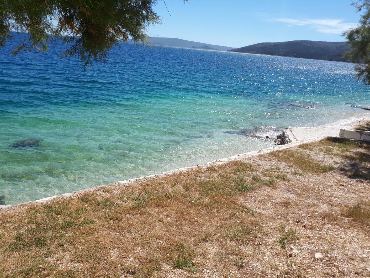 Vacation Home Mirjana Seget Vranjica Eksteriør billede