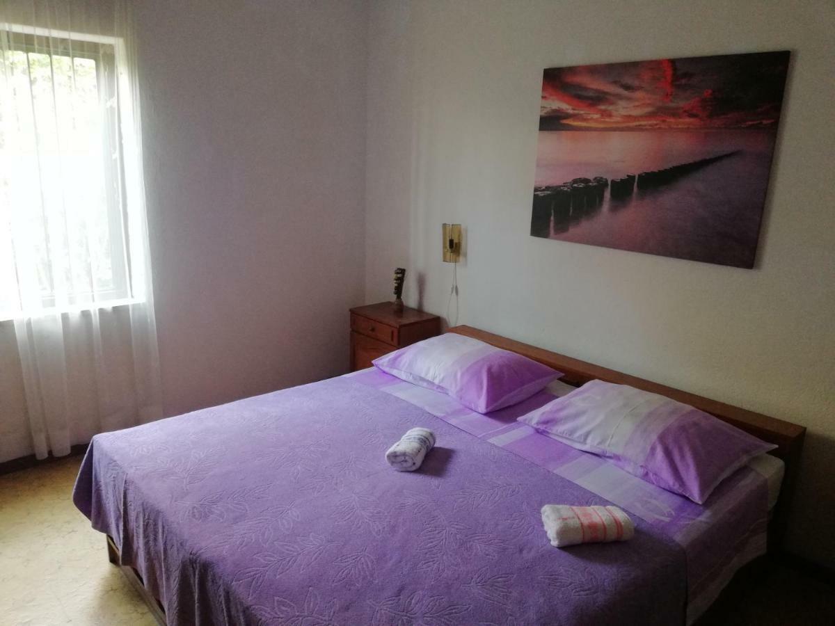 Vacation Home Mirjana Seget Vranjica Eksteriør billede